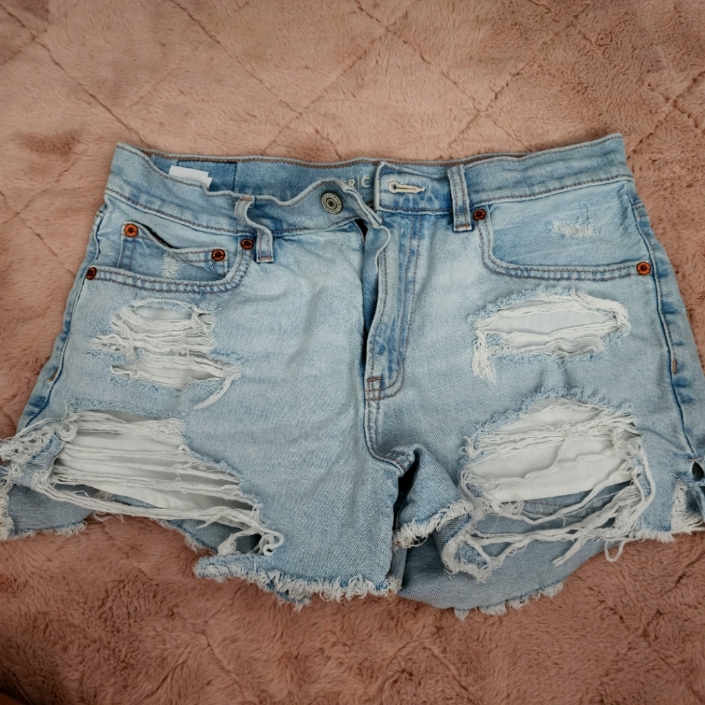 American Eagle Boyfriend Shorts Size 6